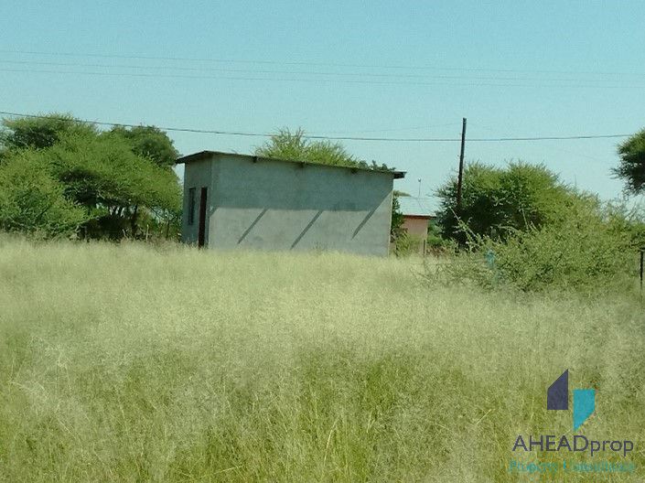 RESIDENTIAL PROPERTY ON TRIBAL LOT FOR SALE - THAMAGA